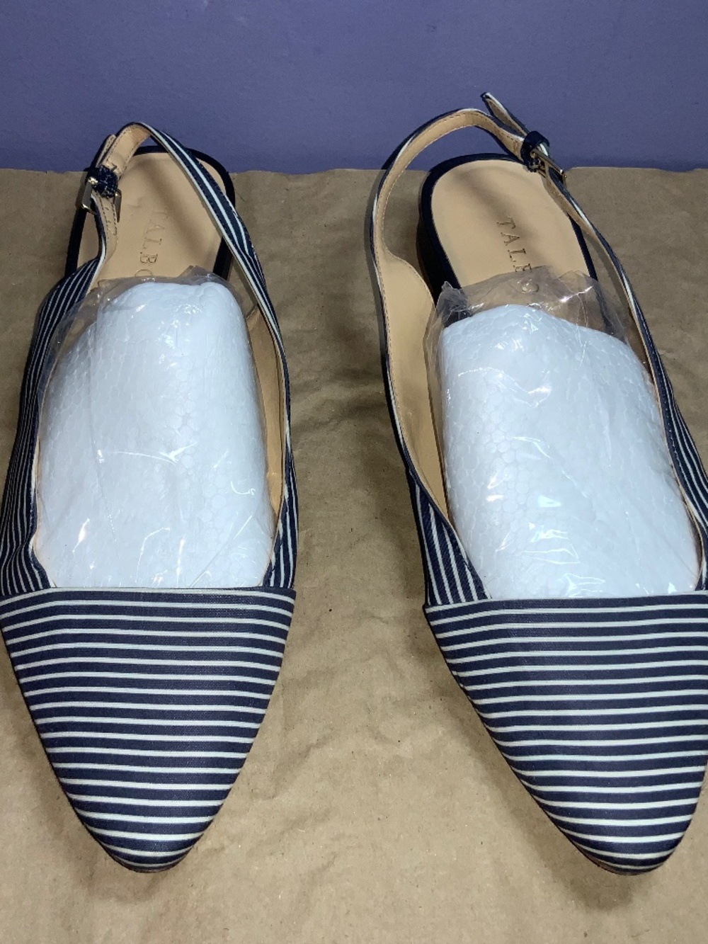 Talbot Edison Slingback sandals blue ivory stripe Sz 8.5 Leather sole